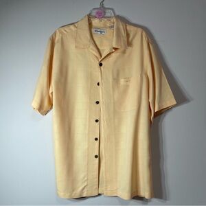 Caribbean Light Yellow Casual Button Down Shirt~ Size Medium ~ Tropical Wear